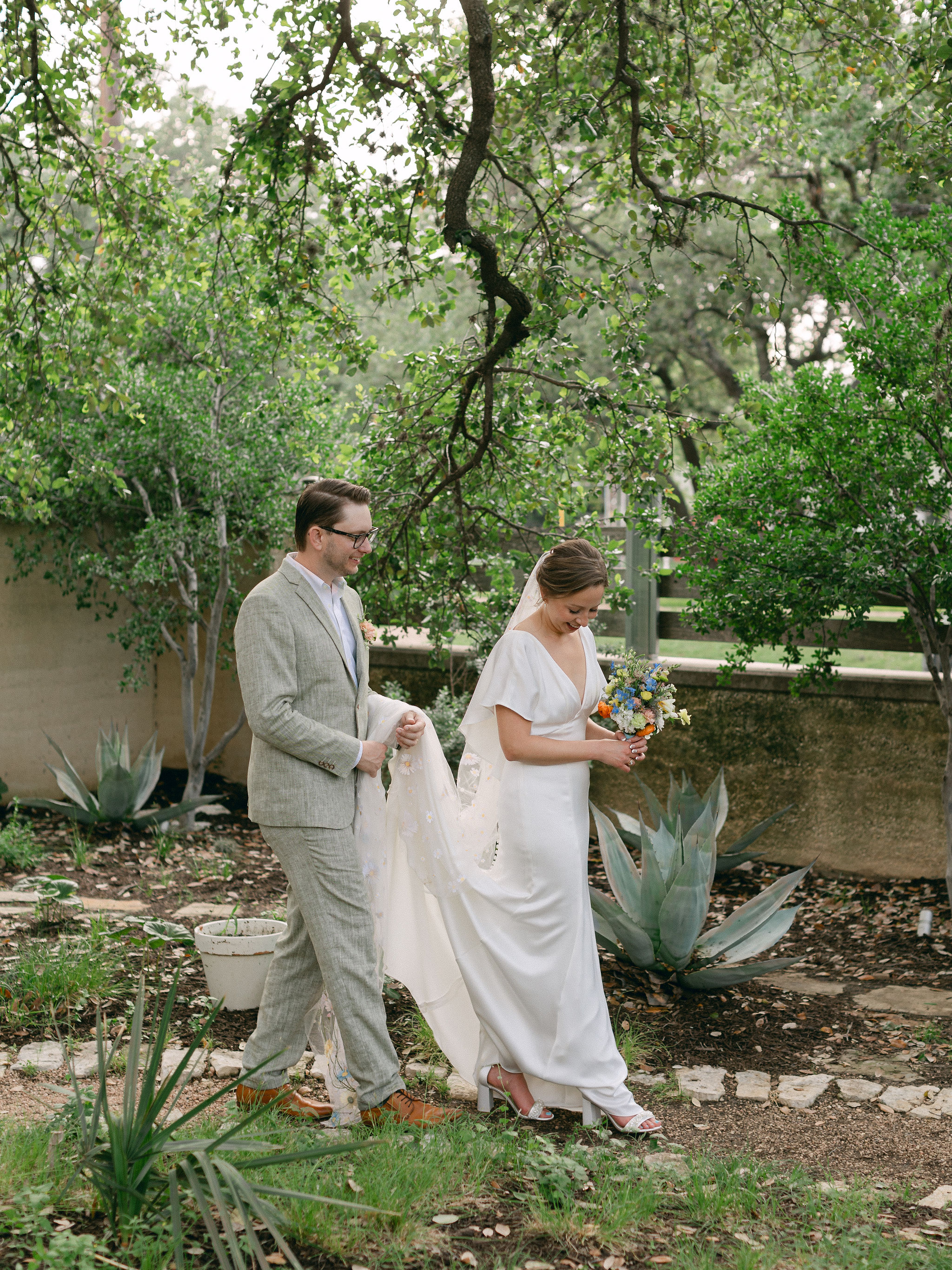 Katrina + Mike; Vinaigrette – Austin, TX Wedding Florist
